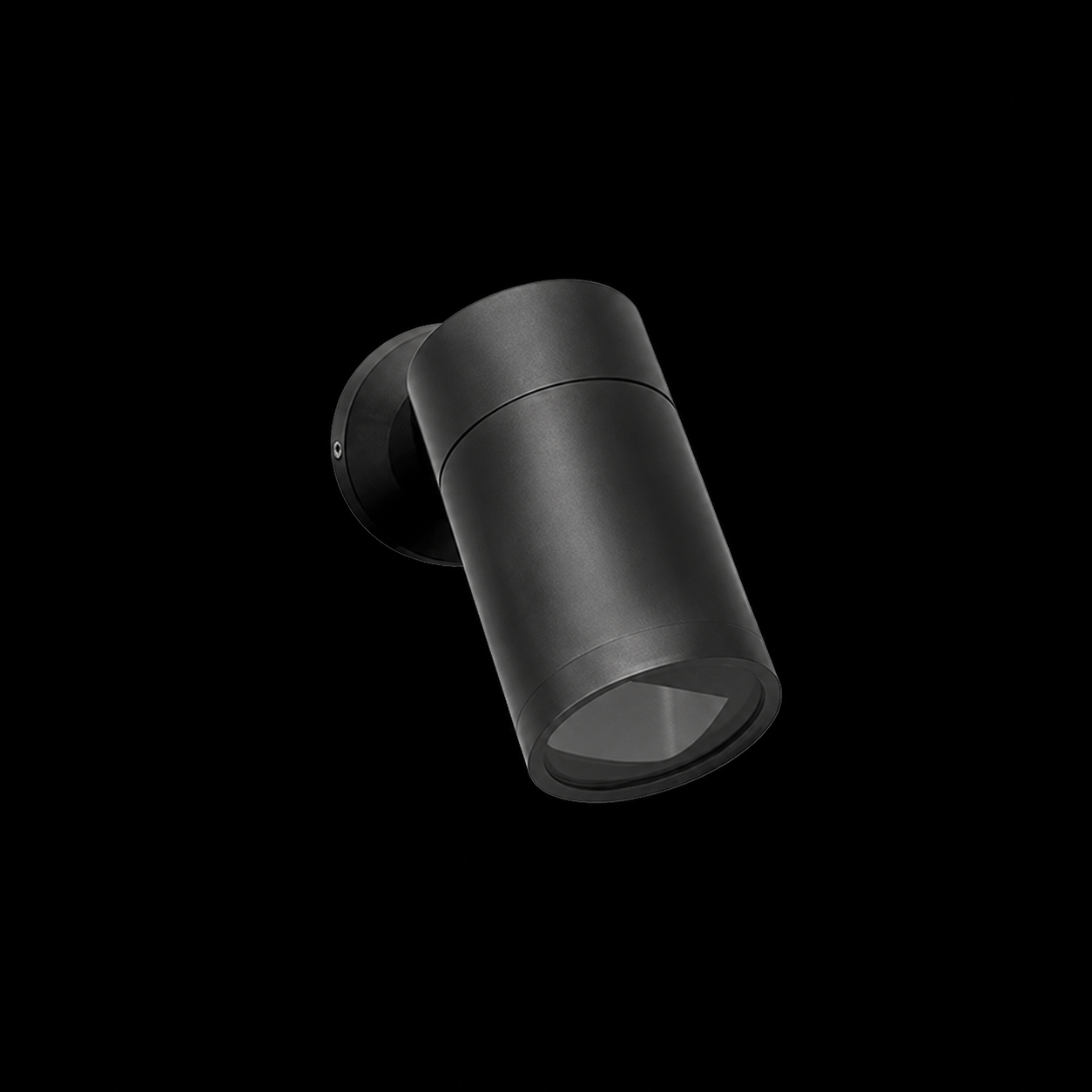 wall washer luminaire for even gallery wall wash